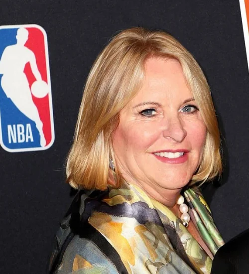 Dinah Mattingly Net Worth