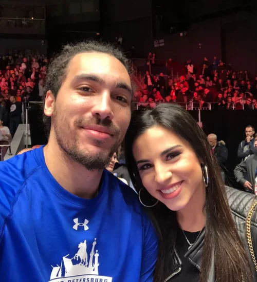 Aaron Gordon Girlfriend  Wife